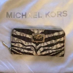 Michael Kors wallet